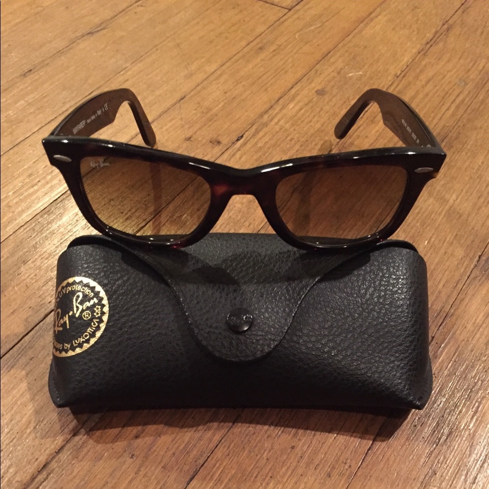 Tortoise Original Wayfarer Raybans